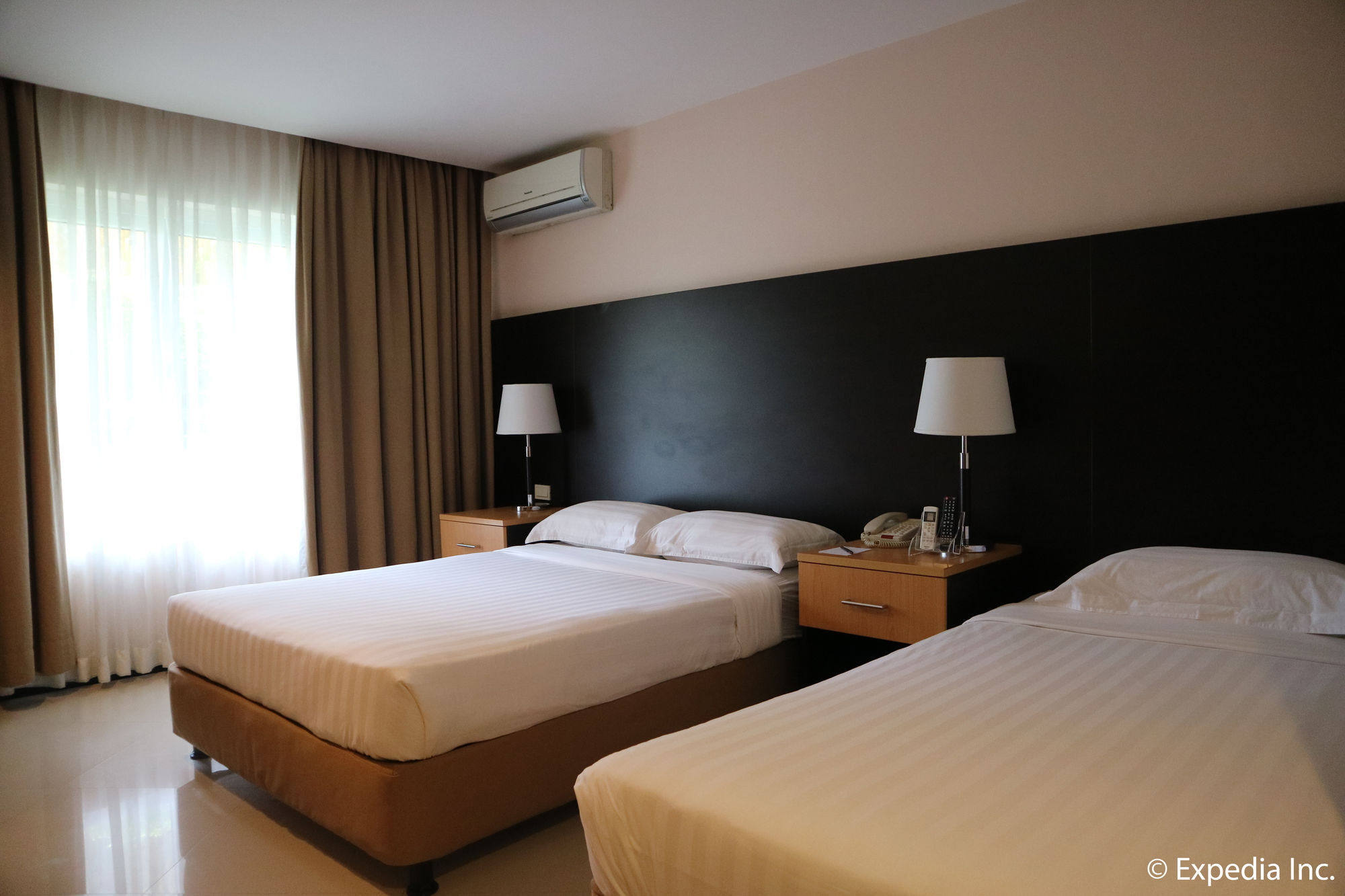 The Lake Hotel Tagaytay Tagaytay City Zewnętrze zdjęcie